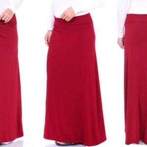 Maroon maxi skirt📦